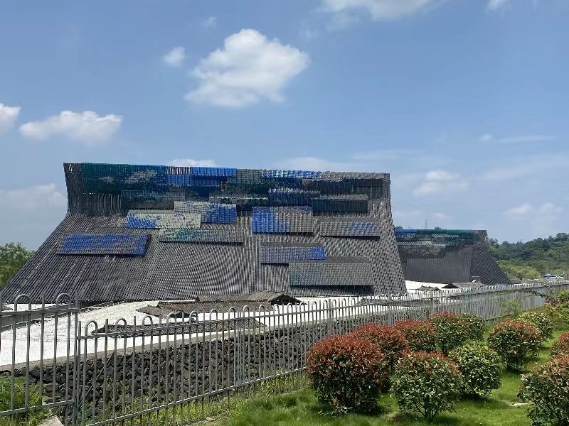 ce75f595d98b4aeb9f5e2b75f00d6d7f